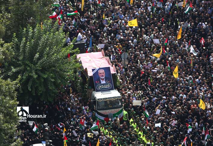 پیکر شهید «اسماعیل هنیه» بر دستان مردم تهران تشییع شد