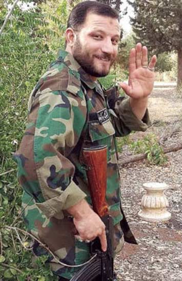شهید مدافع حرم جواد جهانی ، جواد جهانی ، دافع حرم ، مدافعان حرم ، هوران ، قبر اختصاصی ، روزنامه خراسان ، زائر امام رضا(ع) ، مقدس مشهد ، خراسان ، هوران