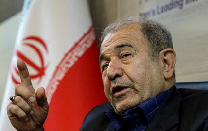 موشک سوم که زیر هواپیما خورد با صندلی‌ام پرتاب شدم